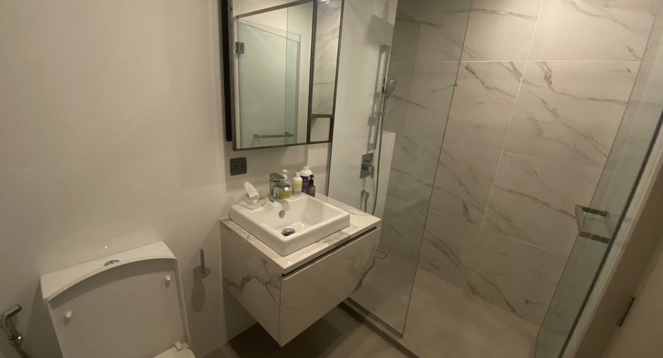 For rent 1 Beds condo in Phra Khanong, Bangkok