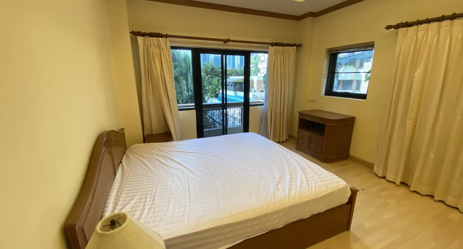 For rent 3 ベッドルーム apartment in Watthana, Bangkok