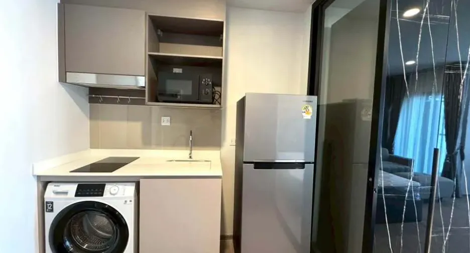 For rent 1 bed condo in Khlong Toei, Bangkok