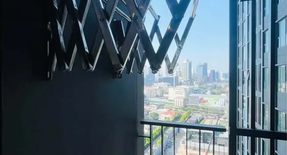 For rent 1 bed condo in Khlong Toei, Bangkok