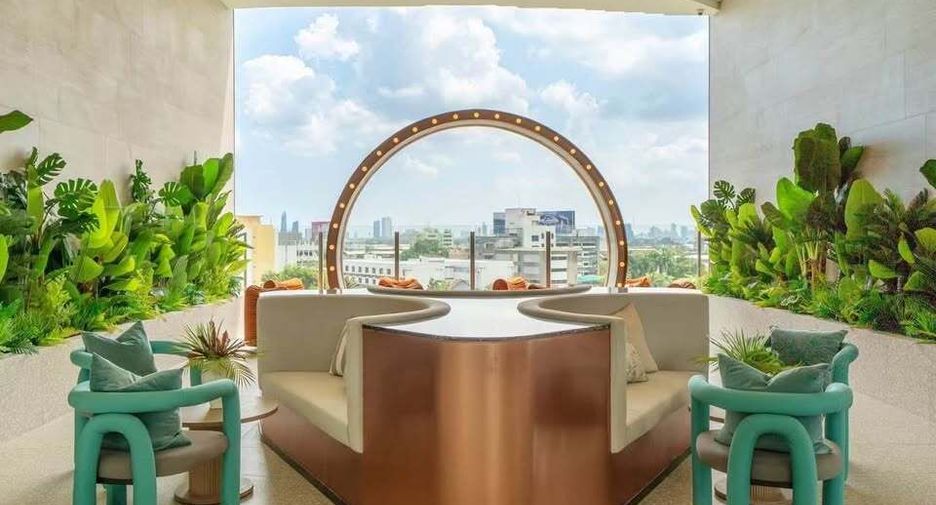 For rent 1 bed condo in Khlong Toei, Bangkok