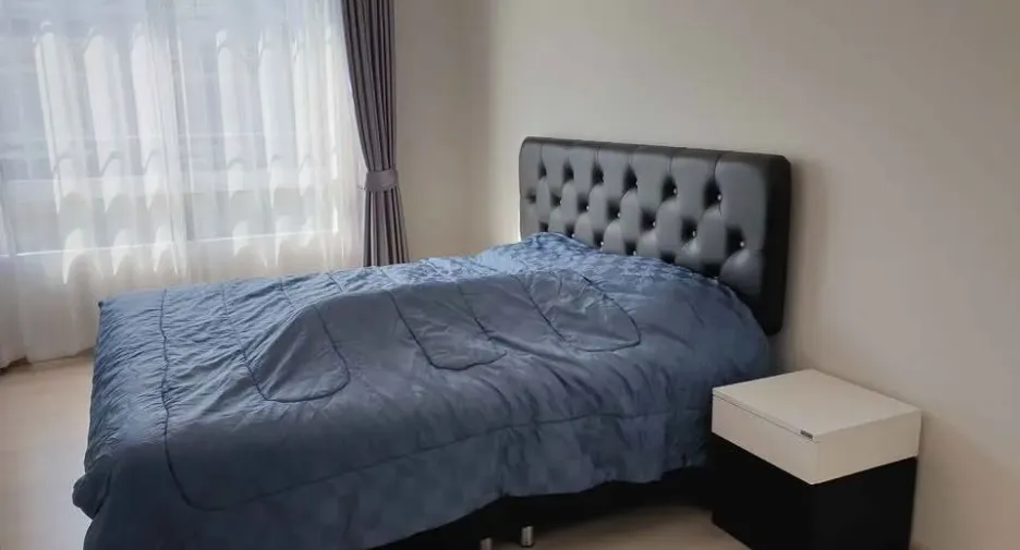 For rent 2 bedrooms townhouse in Prawet, Bangkok