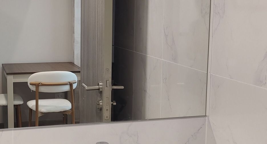 For rent 1 bed condo in Bang Phlat, Bangkok