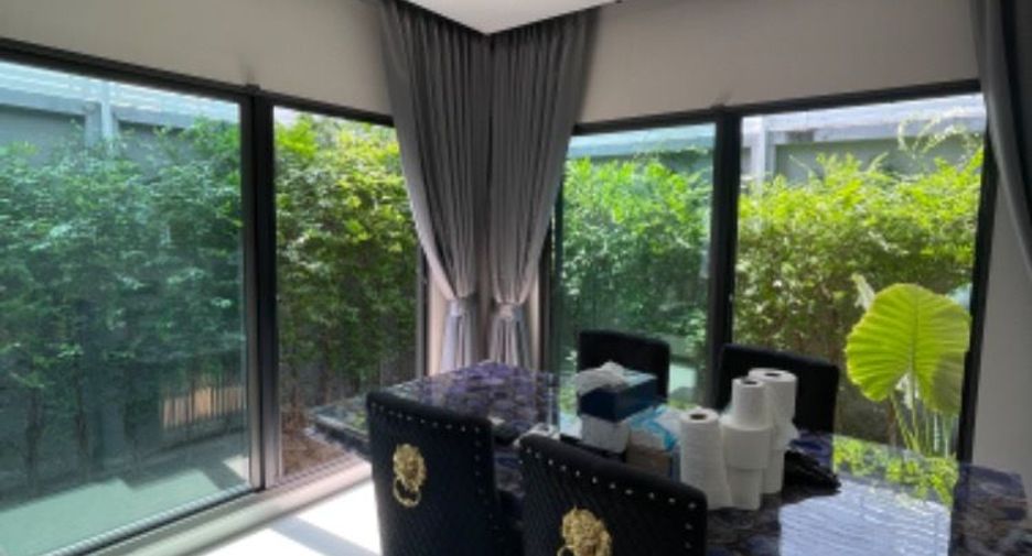 For rent 4 bedrooms house in Lat Krabang, Bangkok