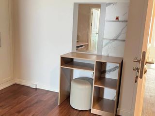 Haus zur Miete mit 4 Zimmer in Huai Khwang, Bangkok