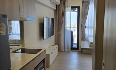 For rent studio condo in Khlong San, Bangkok