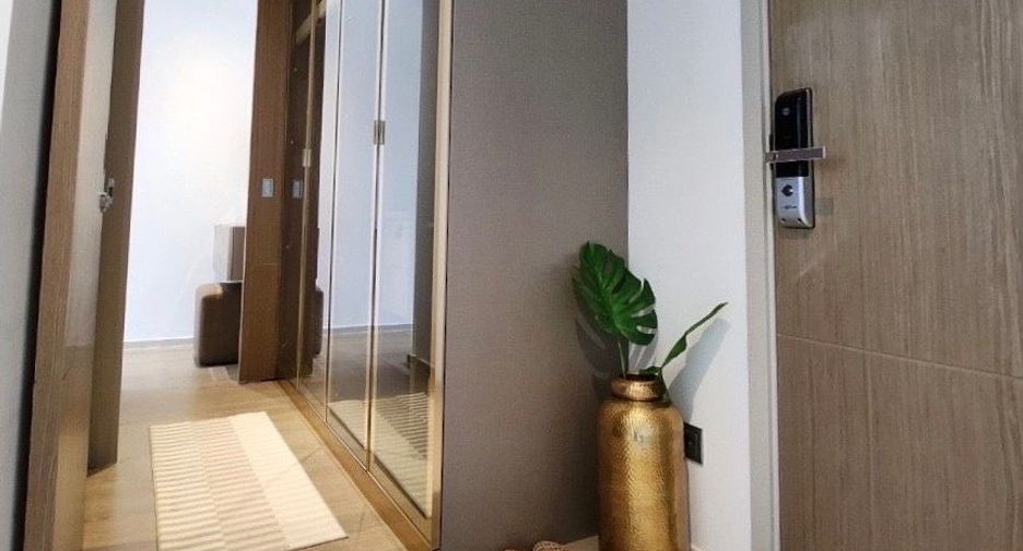 For rent 1 bed condo in Bang Rak, Bangkok