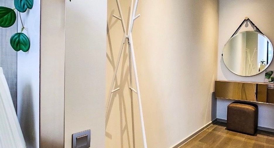 For rent 1 bed condo in Bang Rak, Bangkok