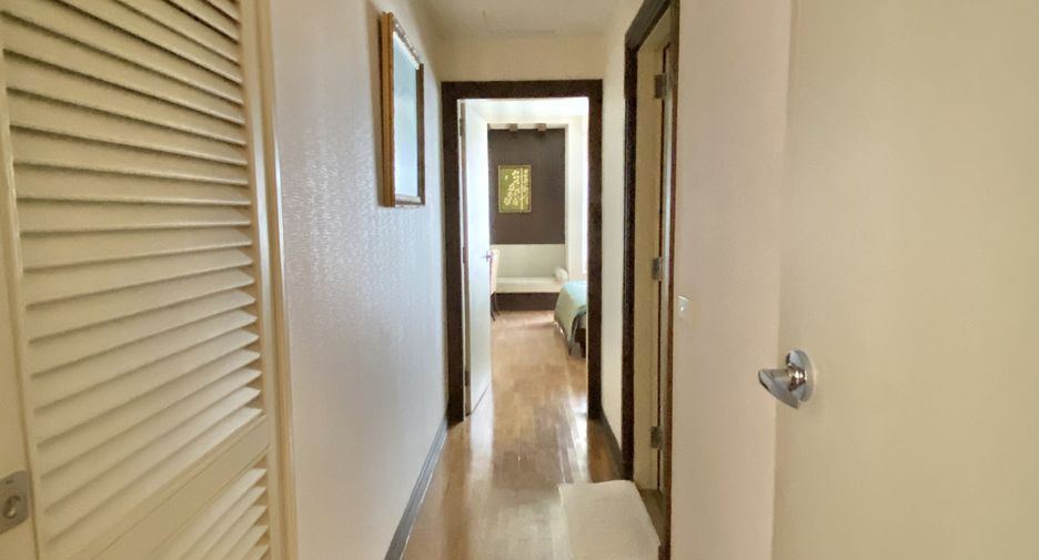 For rent 1 bed condo in Pathum Wan, Bangkok