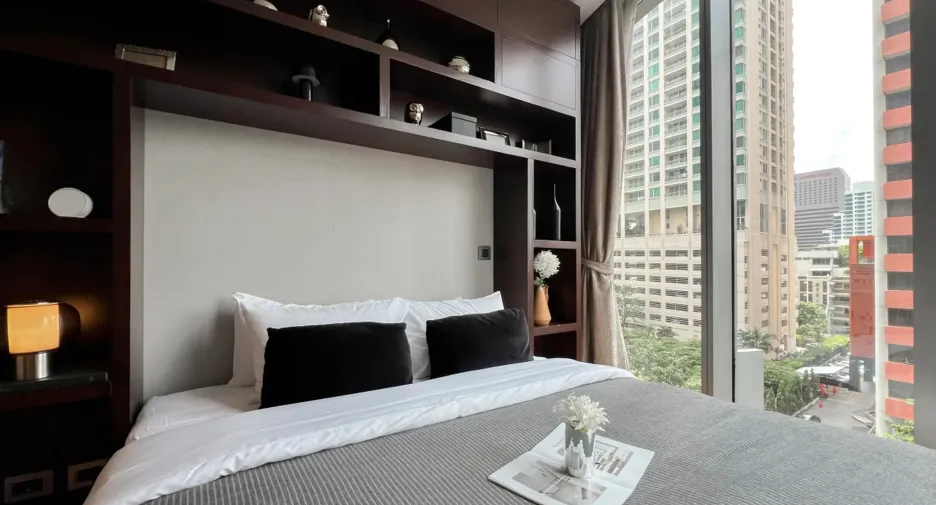 For rent 2 bedrooms condo in Sathon, Bangkok