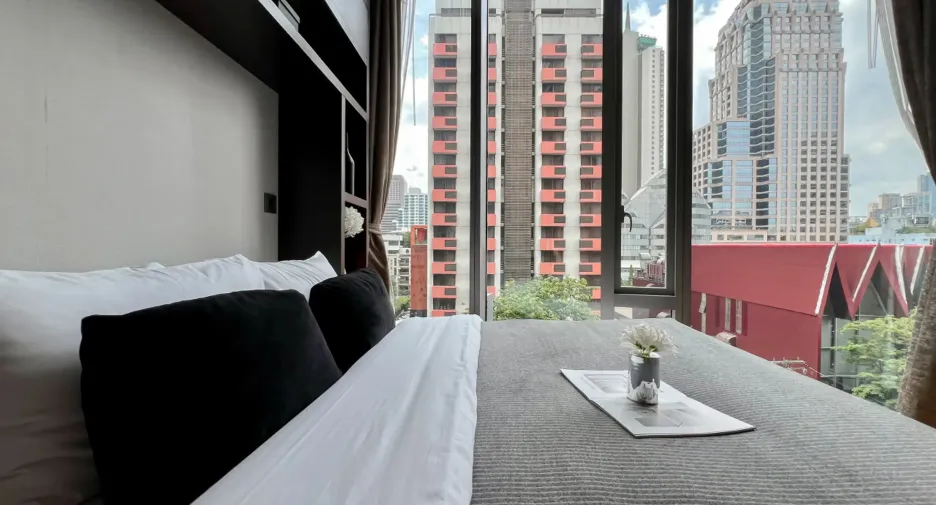 For rent 2 bedrooms condo in Sathon, Bangkok