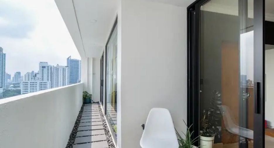 Wohnung zur Miete mit 3 Zimmer in Watthana, Bangkok
