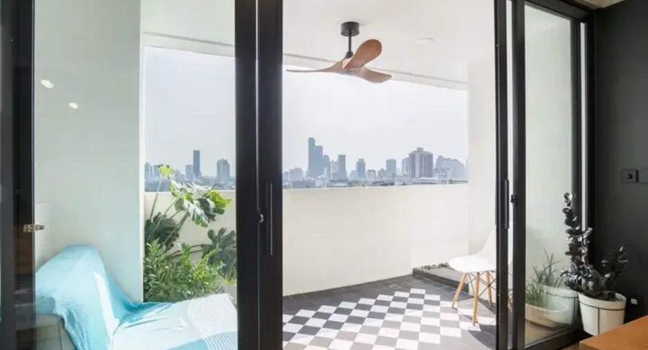 Wohnung zur Miete mit 3 Zimmer in Watthana, Bangkok