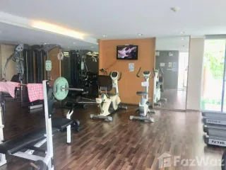 出租 2 卧室 公寓 在 Huai Khwang, 曼谷