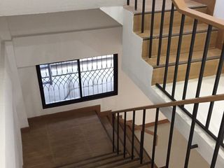 Gewerbefläche zur Miete mit 3 Zimmer in Suan Luang, Bangkok