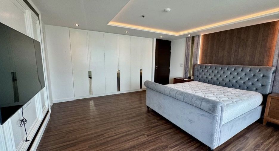 Wohnung zur Miete mit 3 Zimmer in Khlong Toei, Bangkok