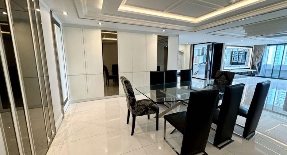 Wohnung zur Miete mit 3 Zimmer in Khlong Toei, Bangkok
