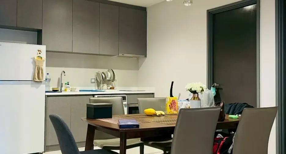 Condo en alquiler de 2 habitaciones en Ratchathewi, Bangkok