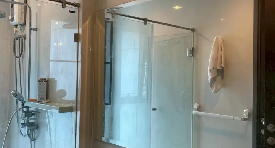 Condo en alquiler de 2 habitaciones en Ratchathewi, Bangkok