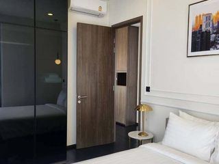 À louer 2 chambres condo à Watthana, Bangkok