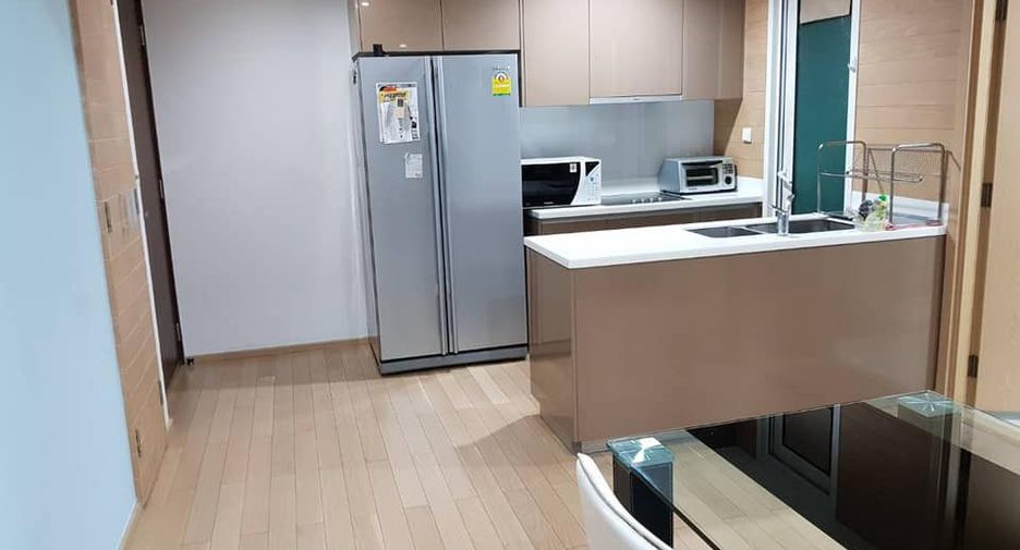 For rent 2 bedrooms condo in Khlong Toei, Bangkok
