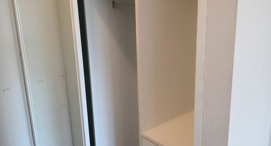 Condo en alquiler de 1 habitaciones en Khlong Toei, Bangkok