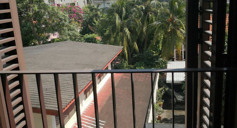 Condo en alquiler de 1 habitaciones en Khlong Toei, Bangkok