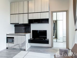 For rent 1 bed condo in Phra Khanong, Bangkok