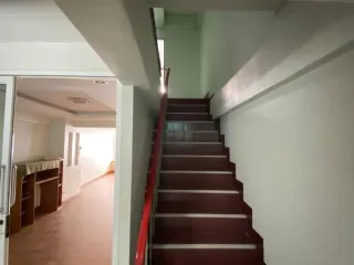 出租 5 卧室 商业空间 在 Bang Kapi, 曼谷