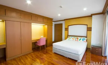 Wohnung zur Miete mit 3 Zimmer in Khlong Toei, Bangkok