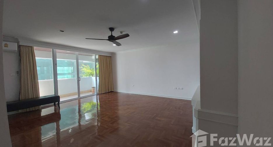 À louer 4 chambres condo à Khlong Toei, Bangkok