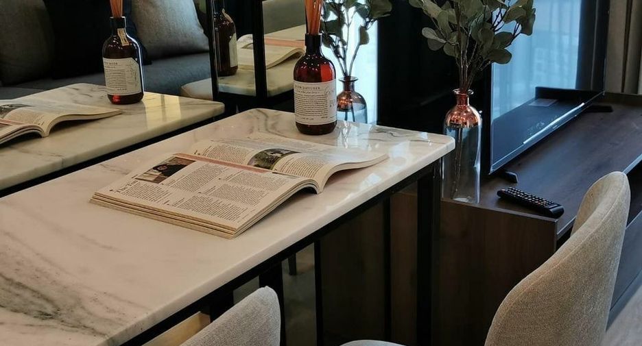 For rent 1 bed condo in Huai Khwang, Bangkok