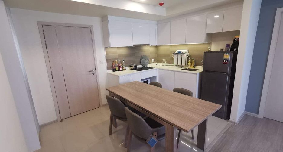 Wohnung zur Miete mit 2 Zimmer in Huai Khwang, Bangkok