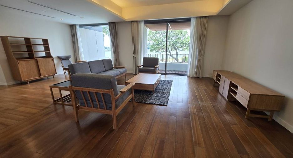 Villa en alquiler de 4 habitaciones en Yan Nawa, Bangkok