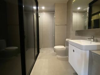 Аренда 1 кровать кондо в Патхум Щан, Бангкок