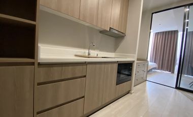 Аренда 1 кровать кондо в Патхум Щан, Бангкок