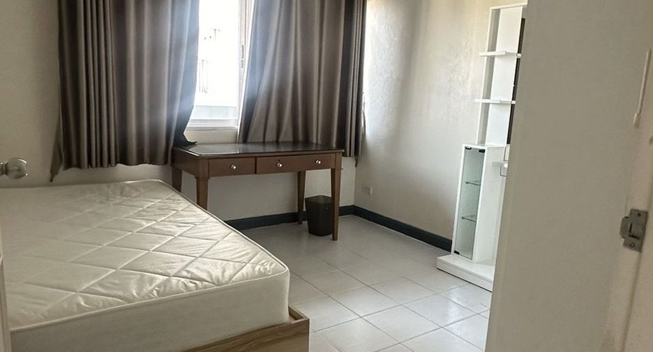 Wohnung zur Miete mit 2 Zimmer in Watthana, Bangkok