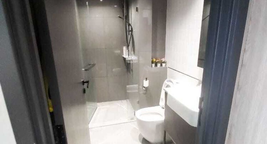 For rent 1 Beds condo in Bang Rak, Bangkok