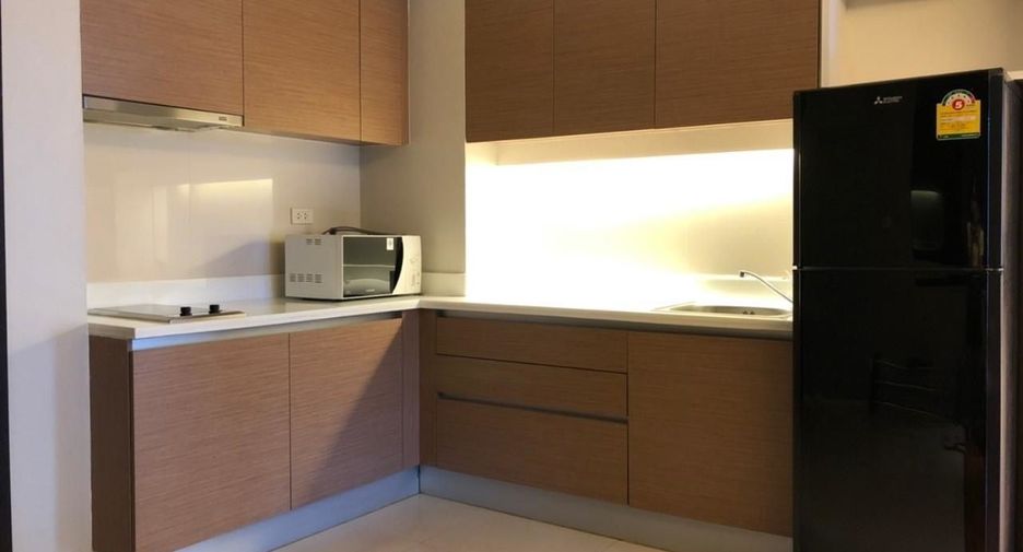 For rent 1 bed condo in Pathum Wan, Bangkok