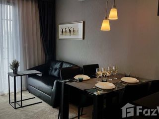 Condo en alquiler de 2 habitaciones en Huai Khwang, Bangkok
