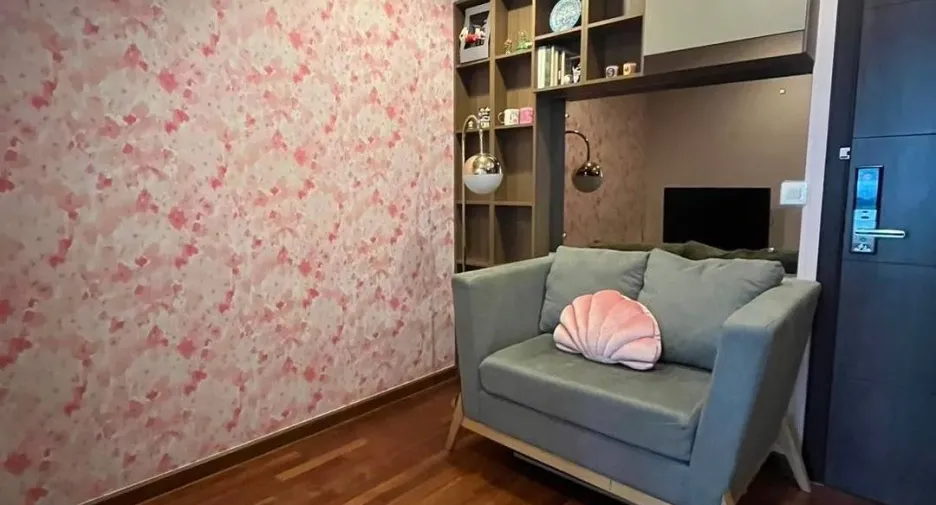 For rent 1 bed condo in Pathum Wan, Bangkok