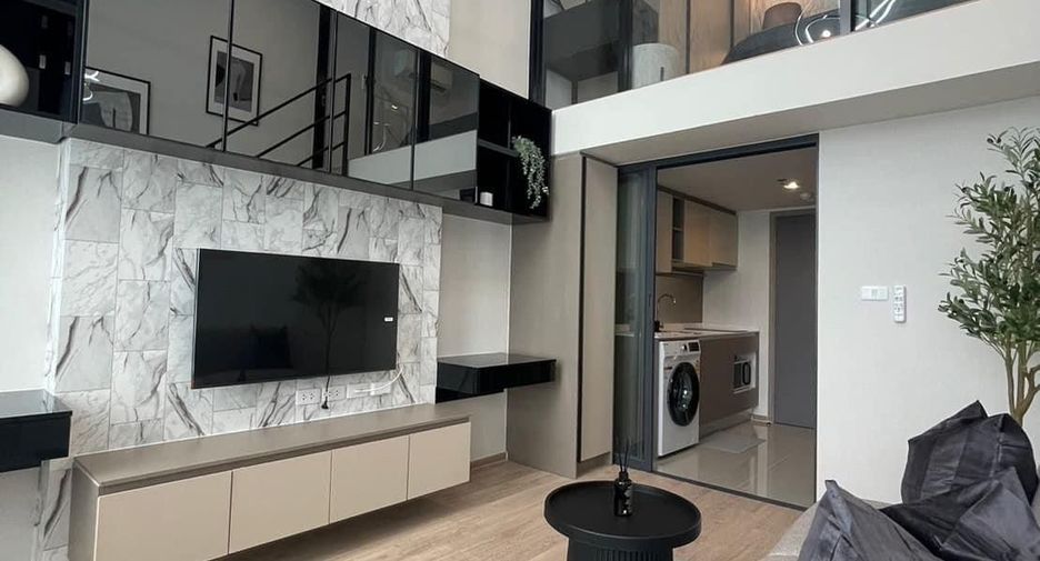 For rent studio condo in Huai Khwang, Bangkok