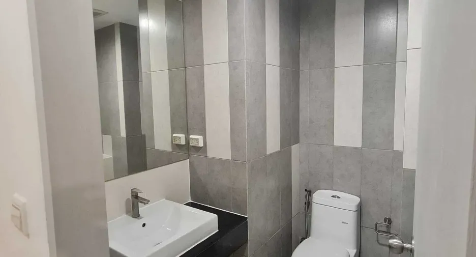 Wohnung zur Miete mit 2 Zimmer in Lat Phrao, Bangkok