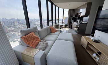 For rent 2 bedrooms condo in Khlong Toei, Bangkok
