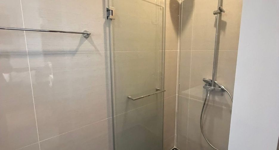 For rent スタジオ condo in Khlong Toei, Bangkok