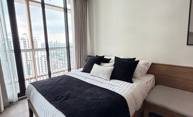 À louer studio condo à Khlong Toei, Bangkok