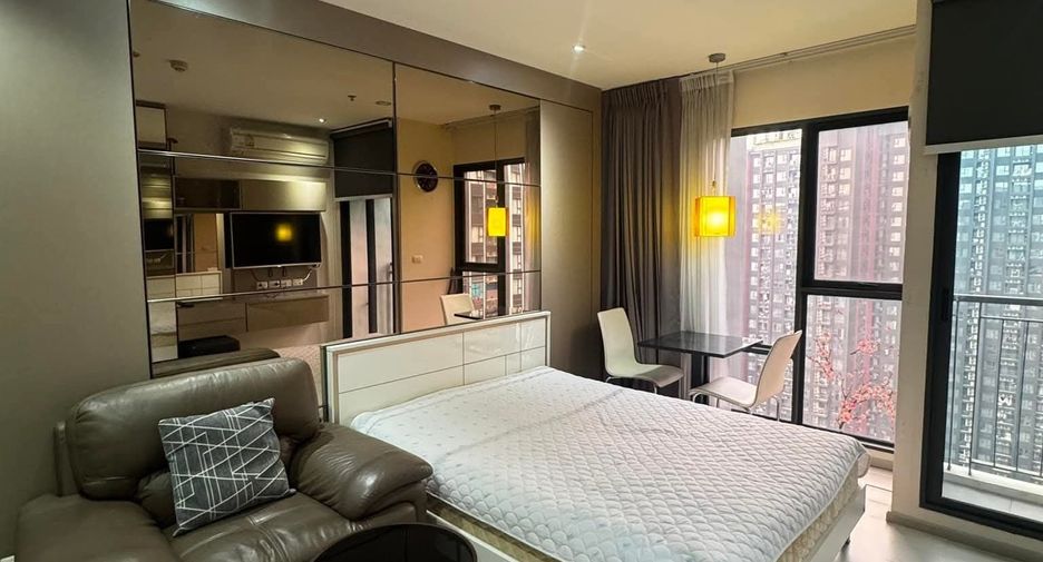 For rent studio condo in Huai Khwang, Bangkok