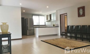 Condo en alquiler de 3 habitaciones en Watthana, Bangkok