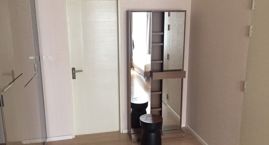 For rent 3 bedrooms townhouse in Bang Kapi, Bangkok