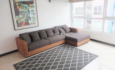 For rent 4 bedrooms condo in Watthana, Bangkok